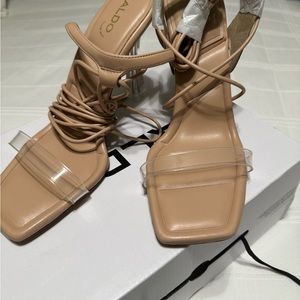 Aldo Women’s Beige Synthetic Clear size 8 heels. NWT